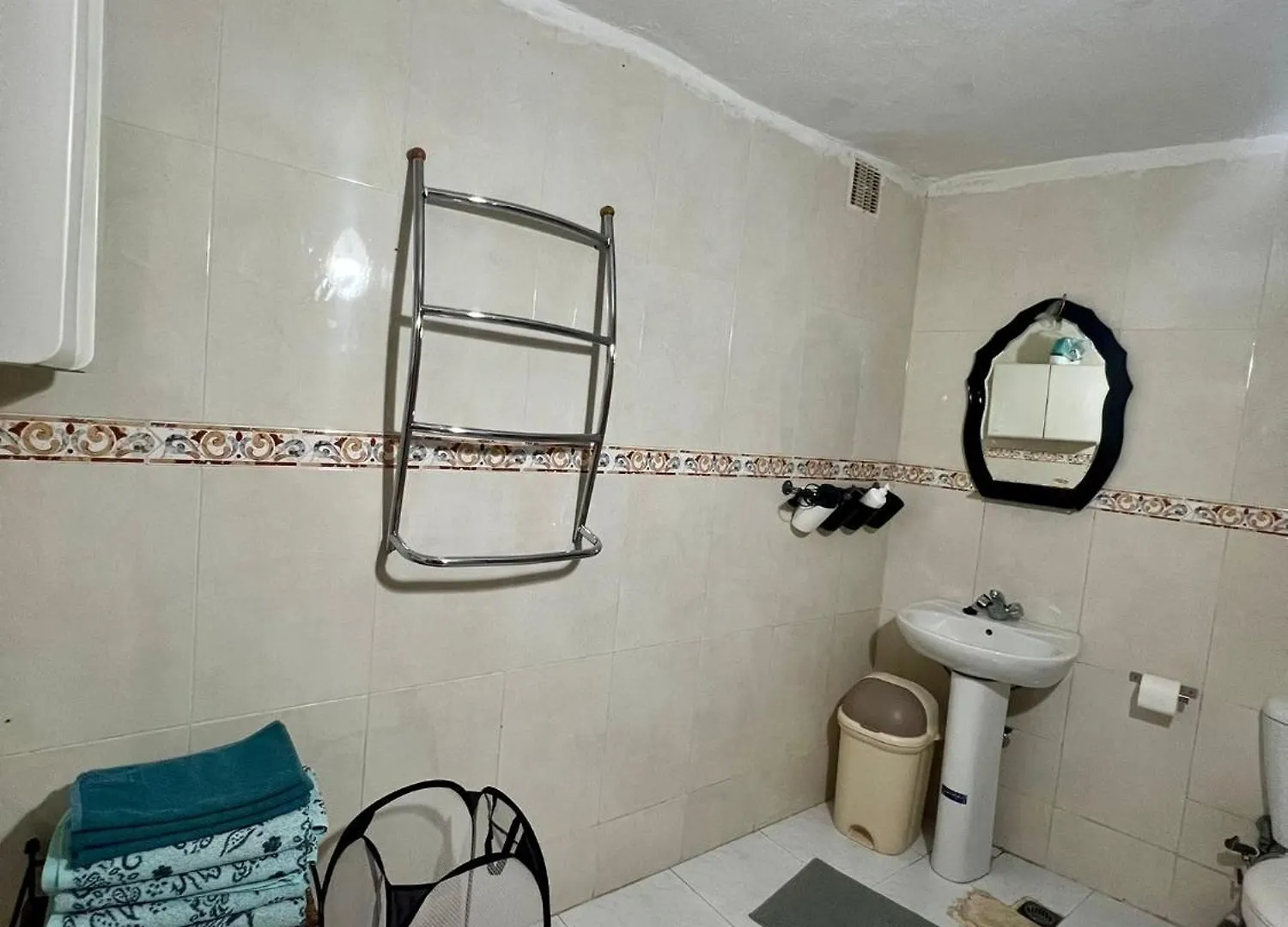 3 Bedrooms In Best Area Of Medina Fes 0*,
