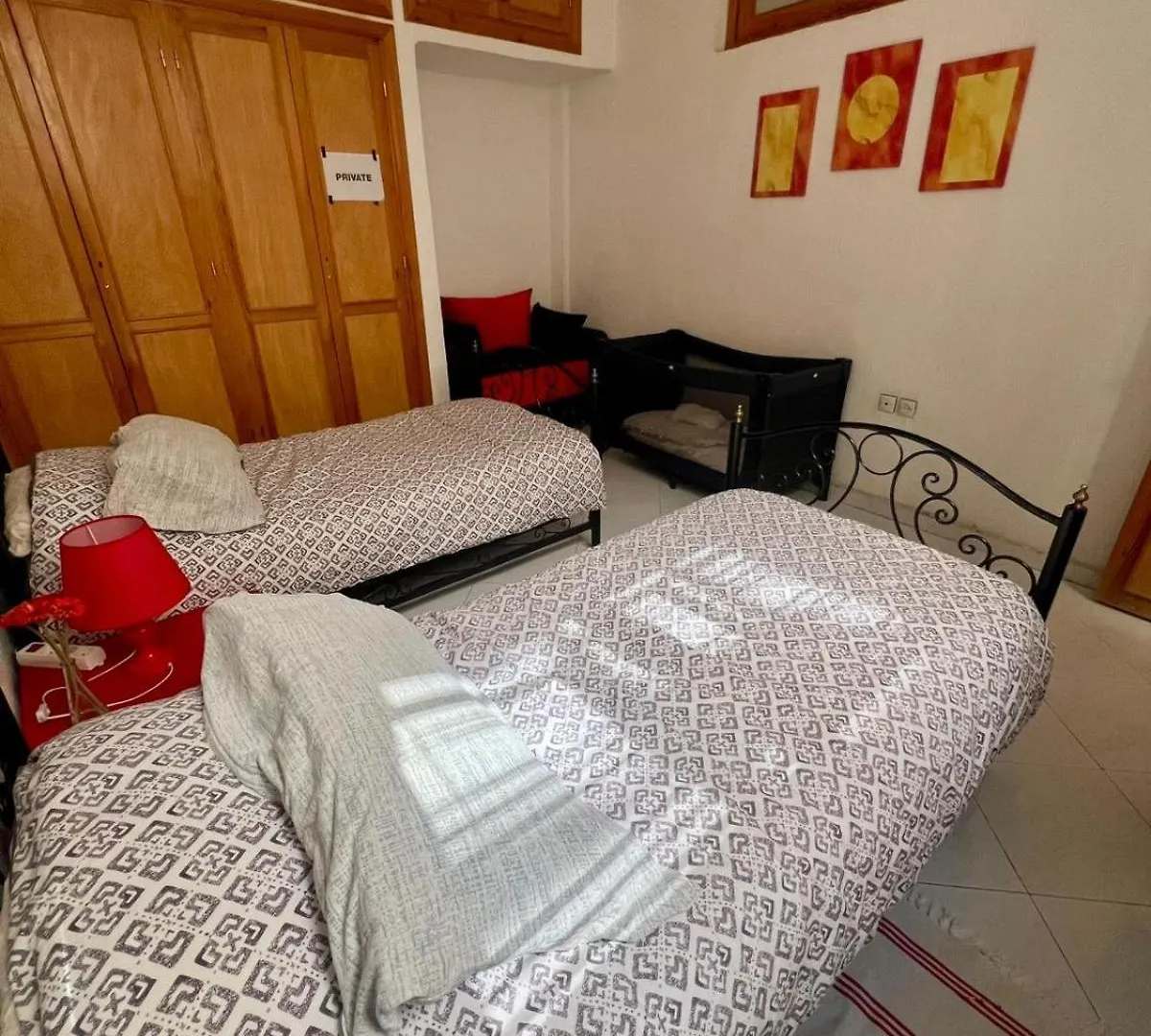 Riad 3 Bedrooms In Best Area Of Medina Fes Morocco
